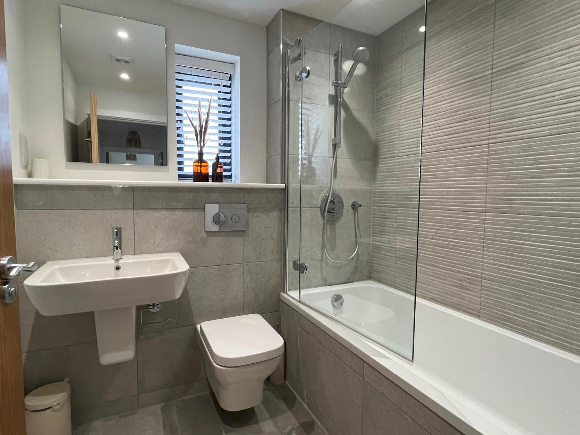 Exceptional 3 Bedroom Home In Penzance~New~Seaside Екстериор снимка