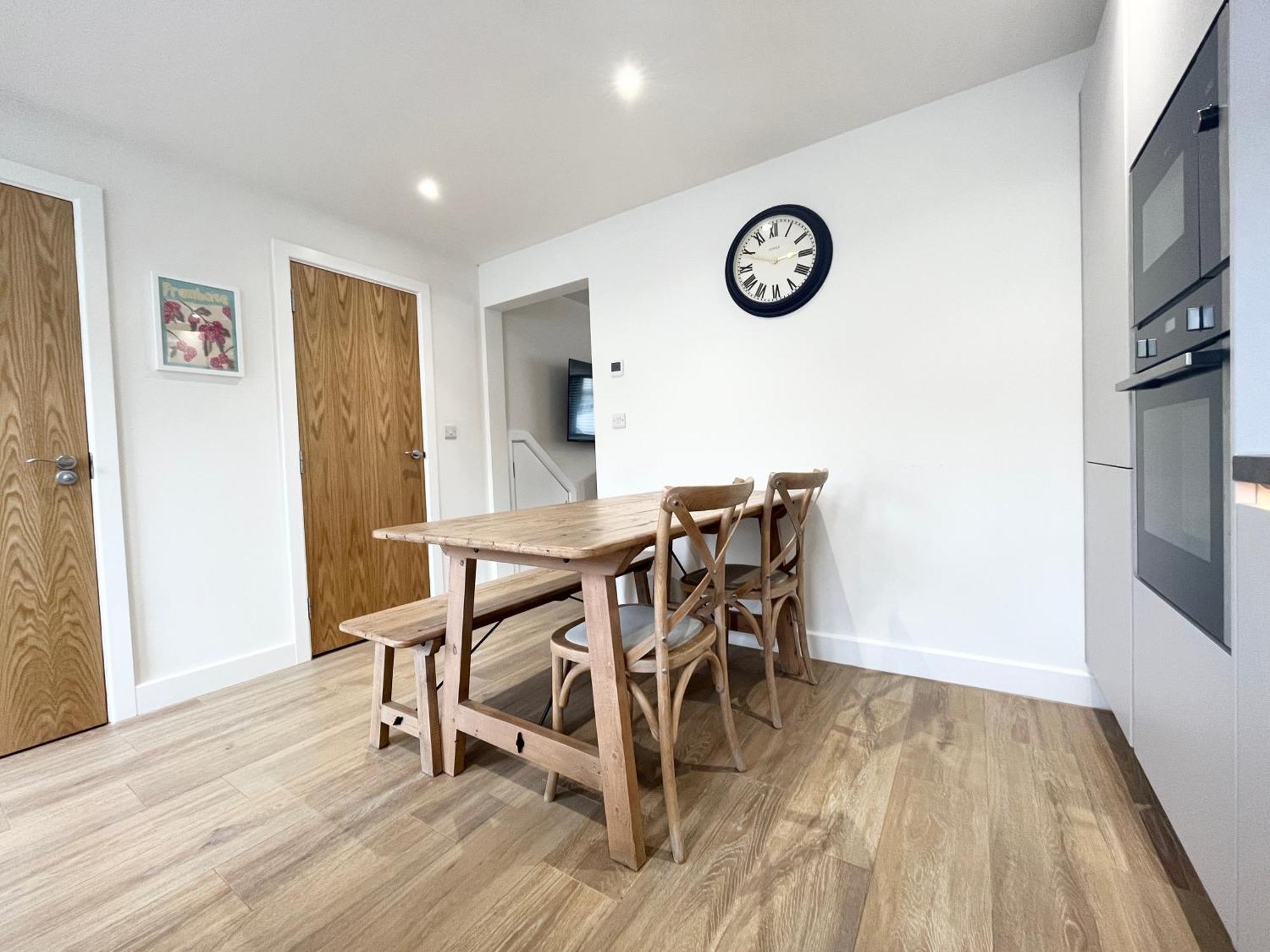 Exceptional 3 Bedroom Home In Penzance~New~Seaside Екстериор снимка